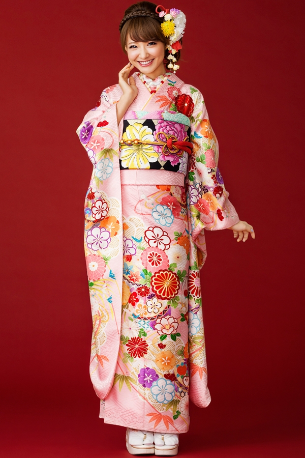 розовое кимоно