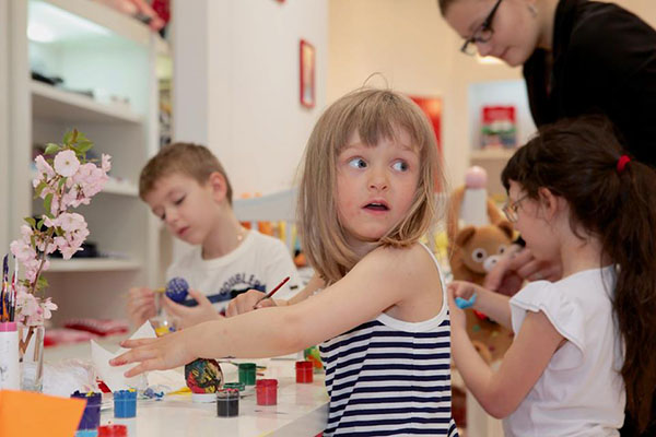 живопись в Мikihouse