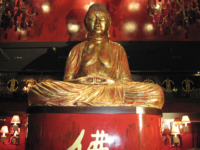 Япониский будда