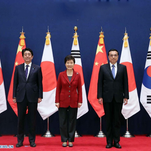 Реєстрація компанії в Японії, реєстрація компанії в Китаї, реєстрація компанії в кореї, організація та постановка бухгалтерського обліку в азії, фінансового планування, управлінського обліку. Використання стандартів якості. Юридичне супроводження. Консультації щодо оподаткування.